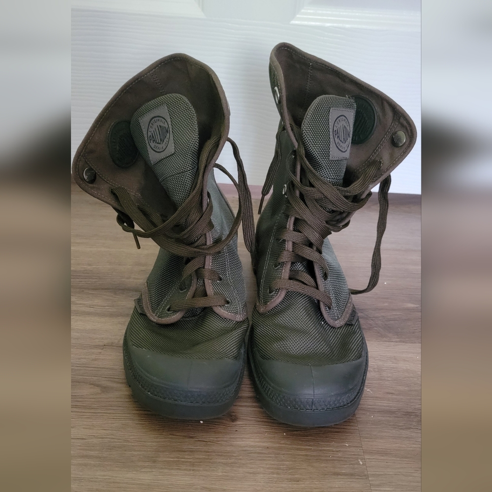 Palladium Brown Waxed Canvas Boots
